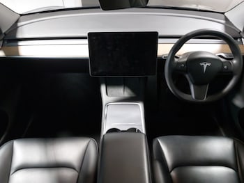 Used Tesla Model Y 2022 for sale - 78327599: Photo