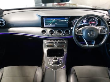 Used Mercedes-Benz E Class 2018 for sale - 76970342: Photo