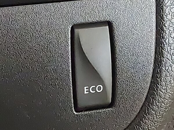 Used Dacia Sandero Stepway 2019 for sale - 76233495: Photo 16