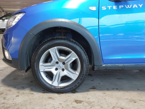 Used Dacia Sandero Stepway 2019 for sale - 76233495: Photo 19