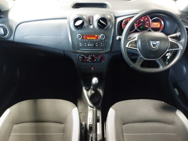 Used Dacia Sandero Stepway 2019 for sale - 76233495: Photo 2