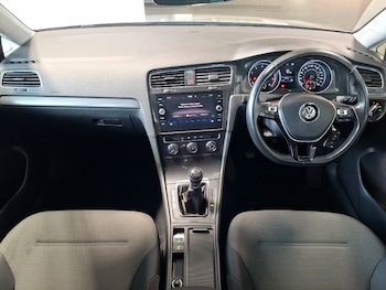 Used Volkswagen Golf 2017 for sale - 78808465: Photo
