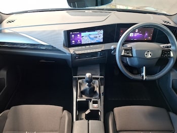 Used Vauxhall Astra 2025 for sale - 78428356: Photo