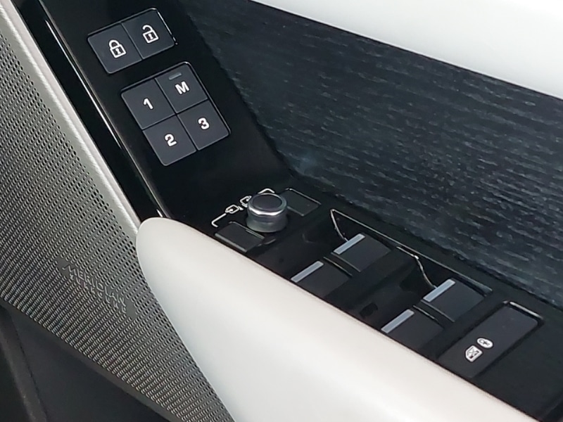 Used Land Rover Range Rover Velar 2021 for sale - 76275687: Photo 18