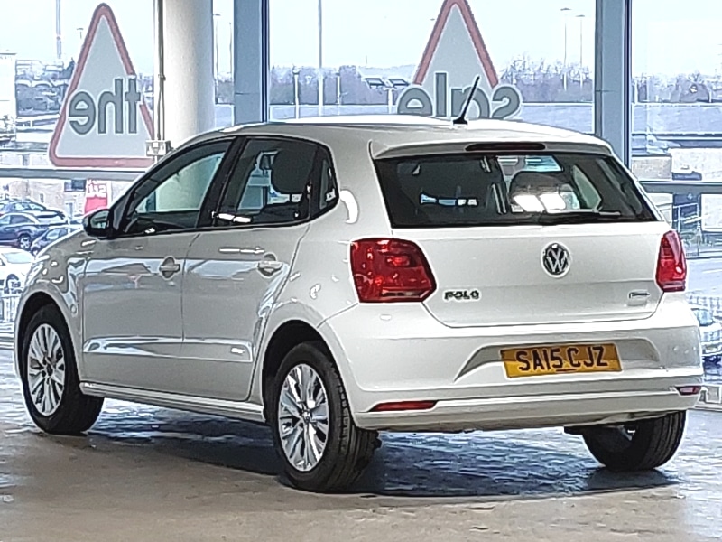 Used Volkswagen Polo 2015 for sale - 77141497: Photo 3