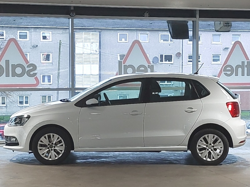 Used Volkswagen Polo 2015 for sale - 77141497: Photo 4
