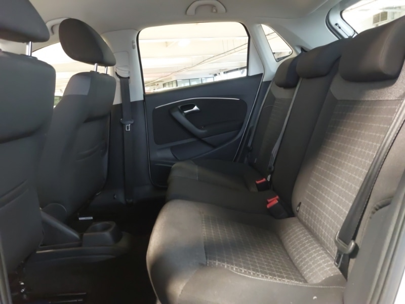 Used Volkswagen Polo 2015 for sale - 77141497: Photo 6