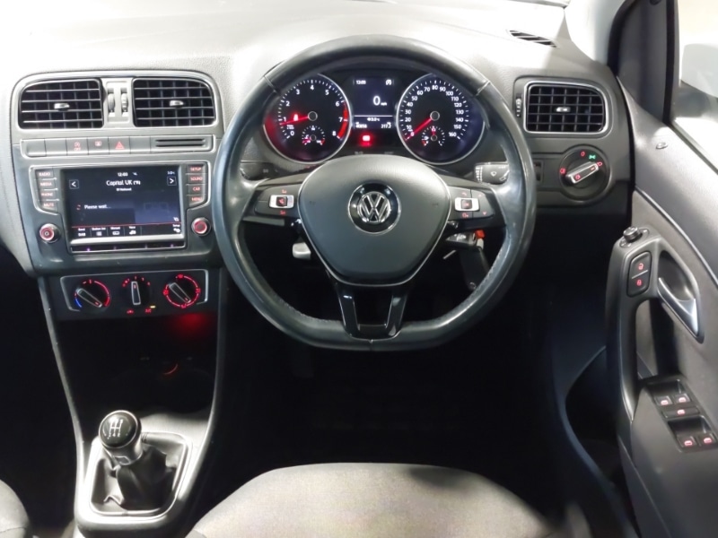 Used Volkswagen Polo 2015 for sale - 77141497: Photo 7