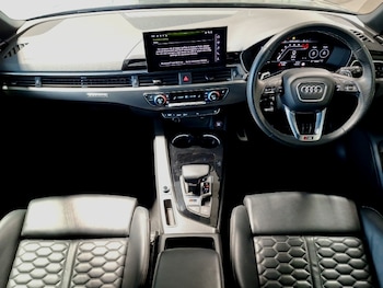 Used Audi RS4 2024 for sale - 78572456: Photo