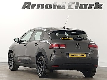 Used Citroen C4 Cactus 2018 for sale - 77907657: Photo