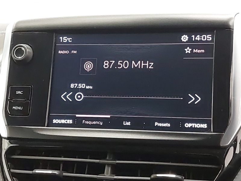 Used Peugeot 2008 2018 for sale - 76556333: Photo 10