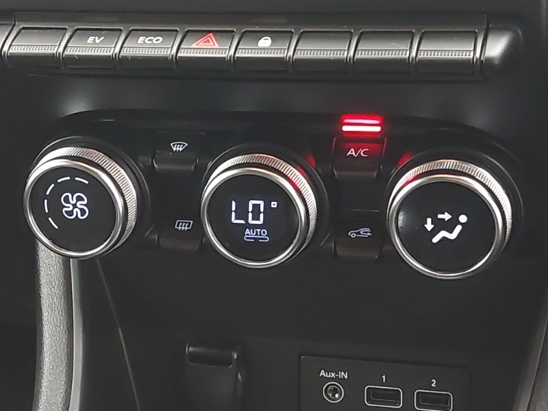 Used Renault Captur 2023 for sale - 76795440: Photo 16