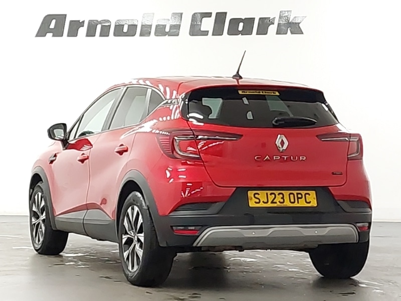 Used Renault Captur 2023 for sale - 76795440: Photo 3