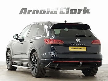 Used Volkswagen Touareg 2020 for sale - 77518000: Photo