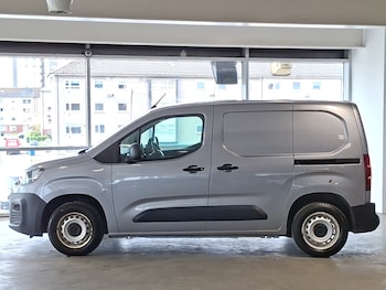 Used Citroen Berlingo 2024 for sale - 78490189: Photo