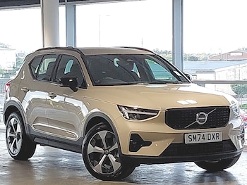 Volvo - XC40