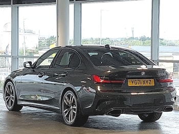 Used BMW 3 Series 2021 for sale - 76527497: Photo