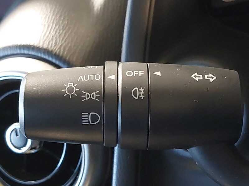 Used Mazda Mazda2 2023 for sale - 77273048: Photo 18