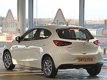 Used Mazda Mazda2 2023 for sale - 77273048: Photo