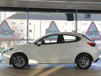 Used Mazda Mazda2 2023 for sale - 77273048: Photo