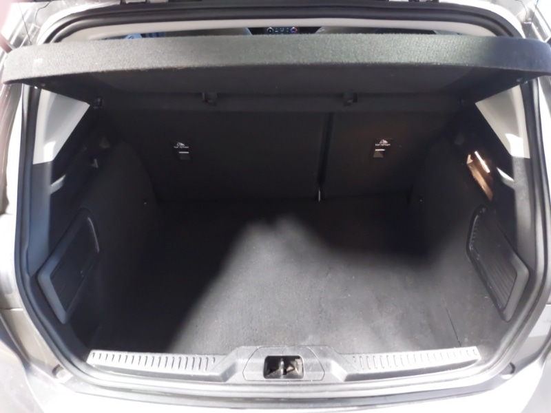 Used Ford Focus 2020 for sale - 77466678: Photo 8