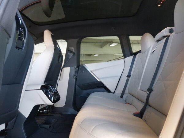 Used BMW iX 2022 for sale - 76195507: Photo 6