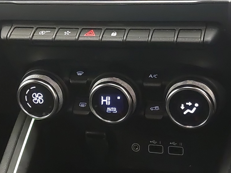 Used Renault Clio 2023 for sale - 77424393: Photo 16