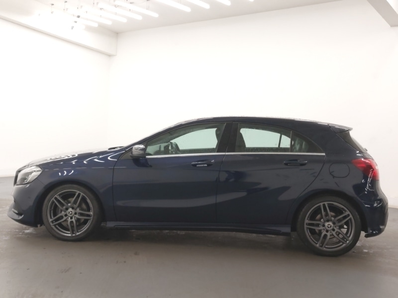 Used Mercedes-Benz A-Class 2018 for sale - 76471462: Photo 4