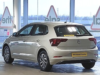 Used Volkswagen Polo 2023 for sale - 77503384: Photo