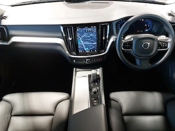 Used Volvo V60 2025 for sale - 78006138: Photo