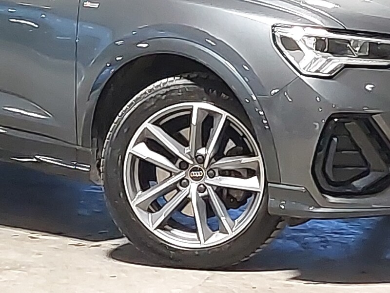 Used Audi Q3 2022 for sale - 77689931: Photo 9