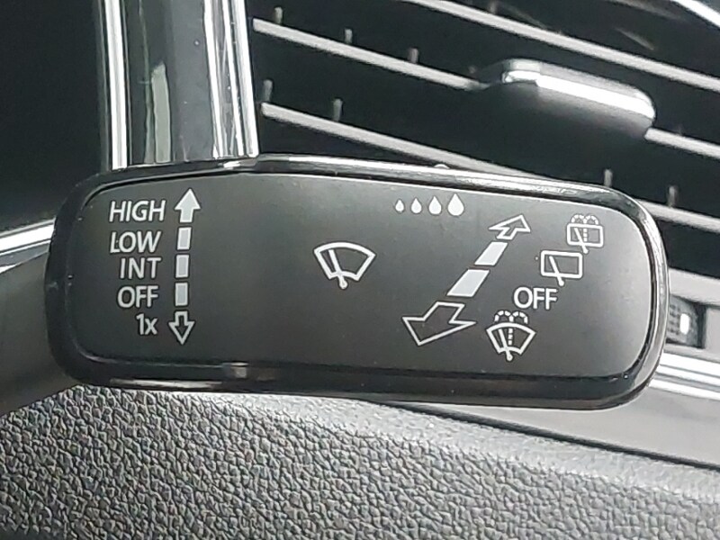 Used Volkswagen T-Roc 2018 for sale - 76478721: Photo 17