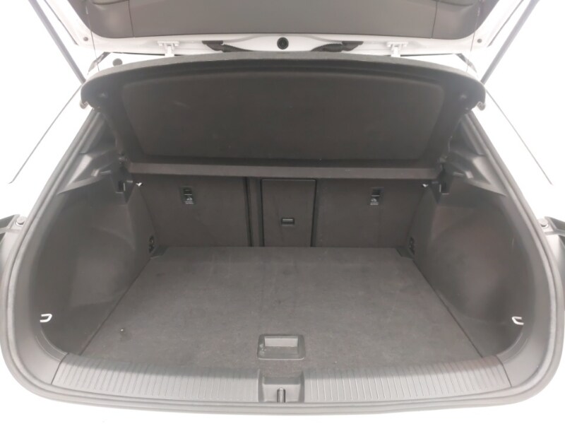 Used Volkswagen T-Roc 2018 for sale - 76478721: Photo 8