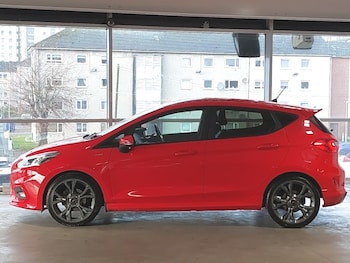 Used Ford Fiesta 2018 for sale - 77154904: Photo