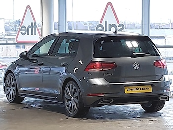 Used Volkswagen Golf 2019 for sale - 78114022: Photo