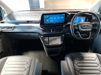 Used Ford Tourneo Custom 2026 for sale - 78791018: Photo