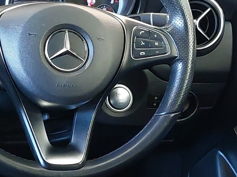 Used Mercedes-Benz GLA 2019 for sale - 77947689: Photo 11