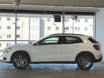 Used Mercedes-Benz GLA 2019 for sale - 77947689: Photo