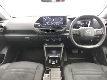 Used Citroen C4 2024 for sale - 76511468: Photo