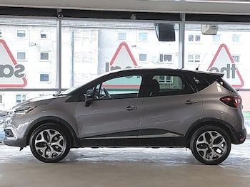 Used Renault Captur 2019 for sale - 77623450: Photo