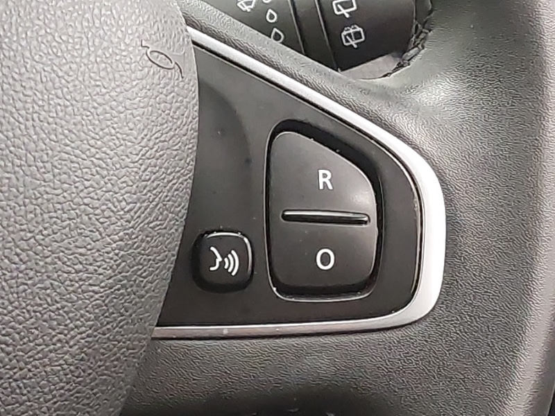 Used Renault Clio 2019 for sale - 76052925: Photo 14