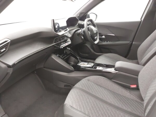 Used Peugeot 2008 2025 for sale - 75500905: Photo 5