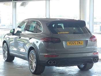 Used Porsche Cayenne 2015 for sale - 74744507: Photo