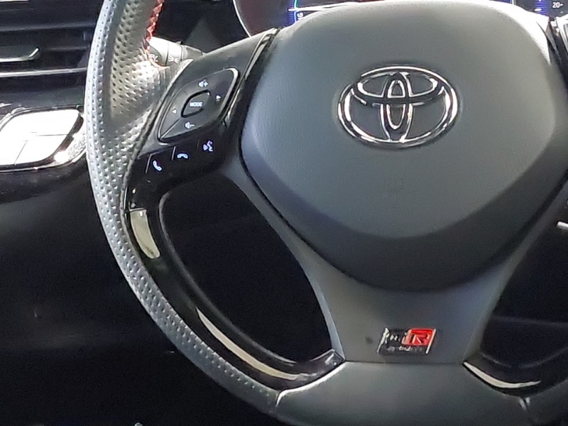 Used Toyota C-HR 2023 for sale - 77750914: Photo 10