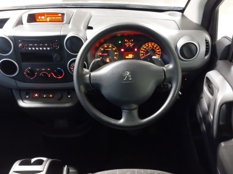 Used Peugeot Partner Tepee 2018 for sale - 76726318: Photo 7