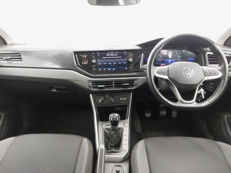 Used Volkswagen Taigo 2023 for sale - 76456031: Photo 2