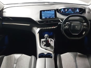 Used Peugeot 3008 2018 for sale - 76771311: Photo