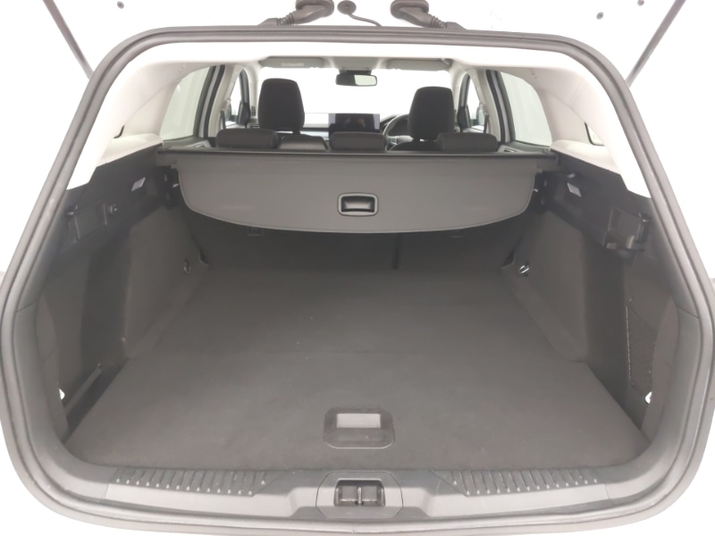 Used Ford Focus 2023 for sale - 78132898: Photo 8