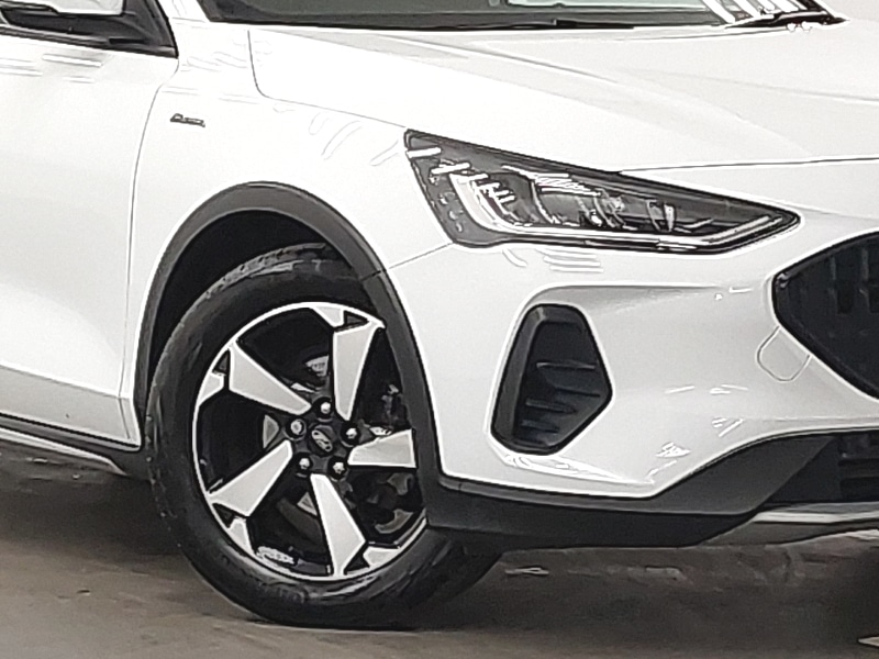 Used Ford Focus 2023 for sale - 78132898: Photo 9