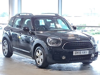 Used MINI Countryman 2019 for sale - 79056616: Photo